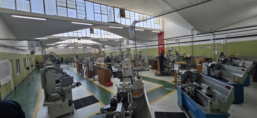 To Let commercial Property for Rent in Beaconvale Western Cape